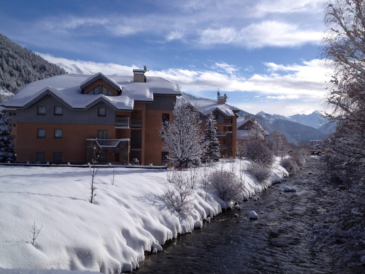 Appartement 8 pers face montagne, balcon sud, parking - Photo 16