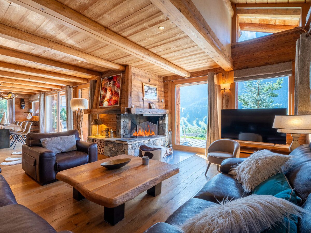 Chalet 5 chambres La Clusaz, terrasse Sud, vue Aravis - Photo 4