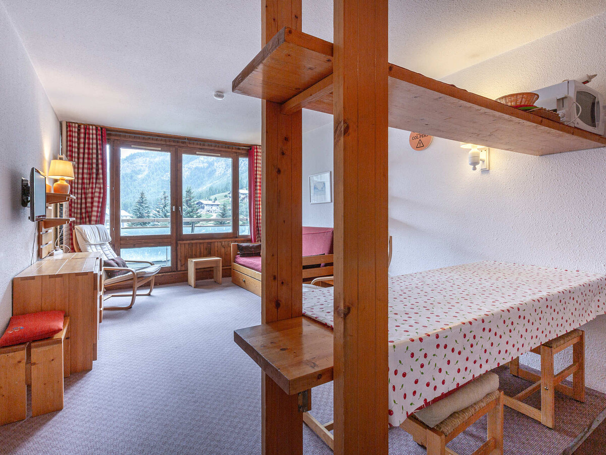 Appartement 2 pièces skis aux pieds, balcon Sud à Val-d'Isère - Photo 4