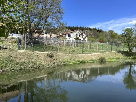 Gîte le Tilleul, 2 personnes, montagne Bourbonnaise : photo 14