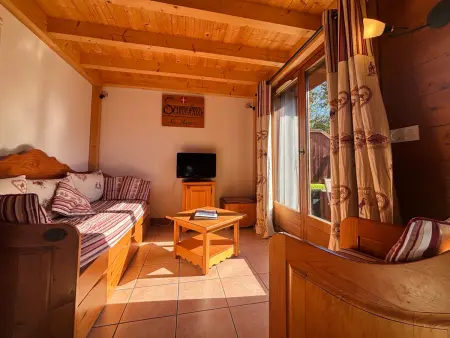 Duplex avec piscine et vue cascade à Samoëns : photo 3