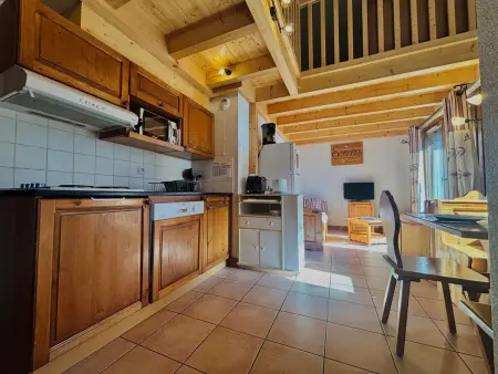 Duplex avec piscine et vue cascade à Samoëns : photo 4