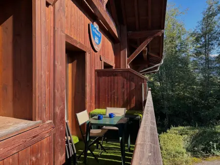 Duplex avec piscine et vue cascade à Samoëns : photo 12