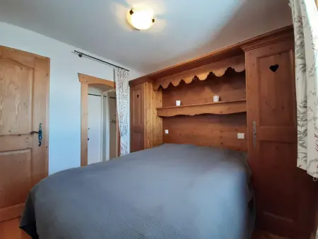 Appartement calme avec balcon, accès direct aux pistes - Photo 4