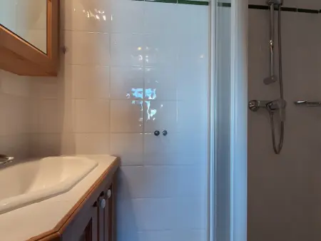 Appartement calme avec balcon, accès direct aux pistes - Photo 5