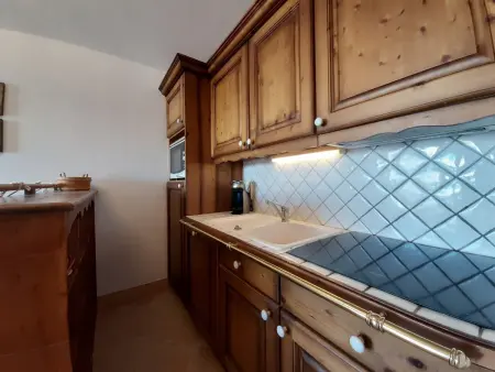 Appartement calme avec balcon, accès direct aux pistes - Photo 8