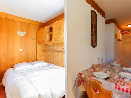 Appartement 26 m² rénové, balcon sud, cœur de Val Thorens : photo 5