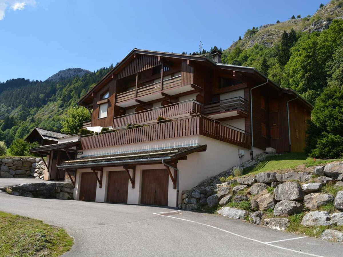 Appart. 6 pers au Chinaillon, terrasse sud vue pistes - Photo 13