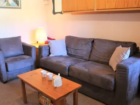 Location appartement à Vars, Appartement cosy 2P, accès direct aux pistes, cœur de Vars Les Claux, 4 couchages
