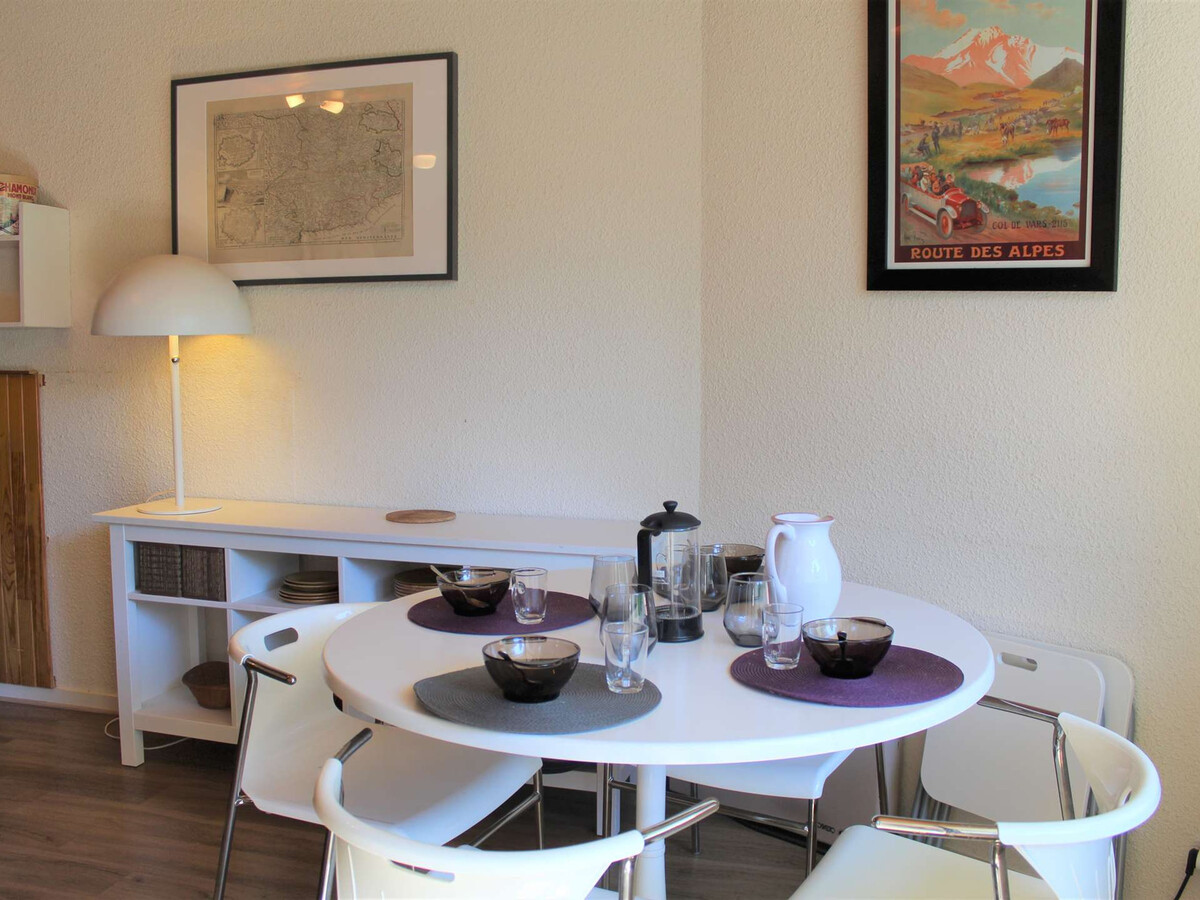 Studio Vars, 4 couchages, 30m des pistes - Photo 4