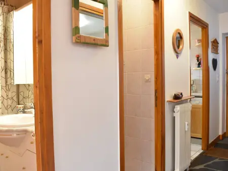 Appartement Méribel 5 pers : cheminée, terrasse Sud, pistes à 250 m : photo 16