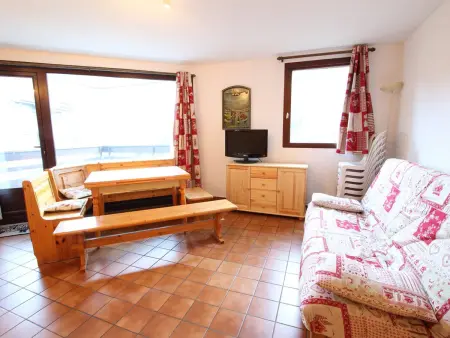 Location appartement à La Salle les Alpes, Appartement idéal 3 pièces, 8 couchages, proche pistes et commodités à La Salle-les-Alpes.