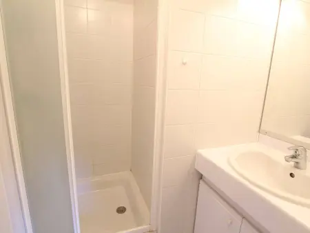 Appartement idéal 3 pièces, 8 couchages, proche pistes et commodités à La Salle-les-Alpes. - Photo 7