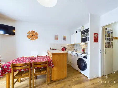 Appt 2 pièces cabine Montvalezan-La Rosière, 150 m remontées : photo 4
