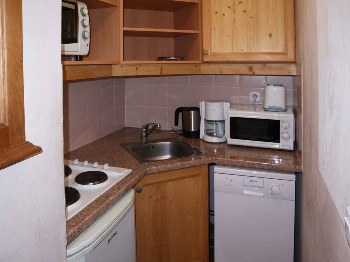 Appartement 6 pers aux Orres avec piscine chauffée et sauna - Photo 6