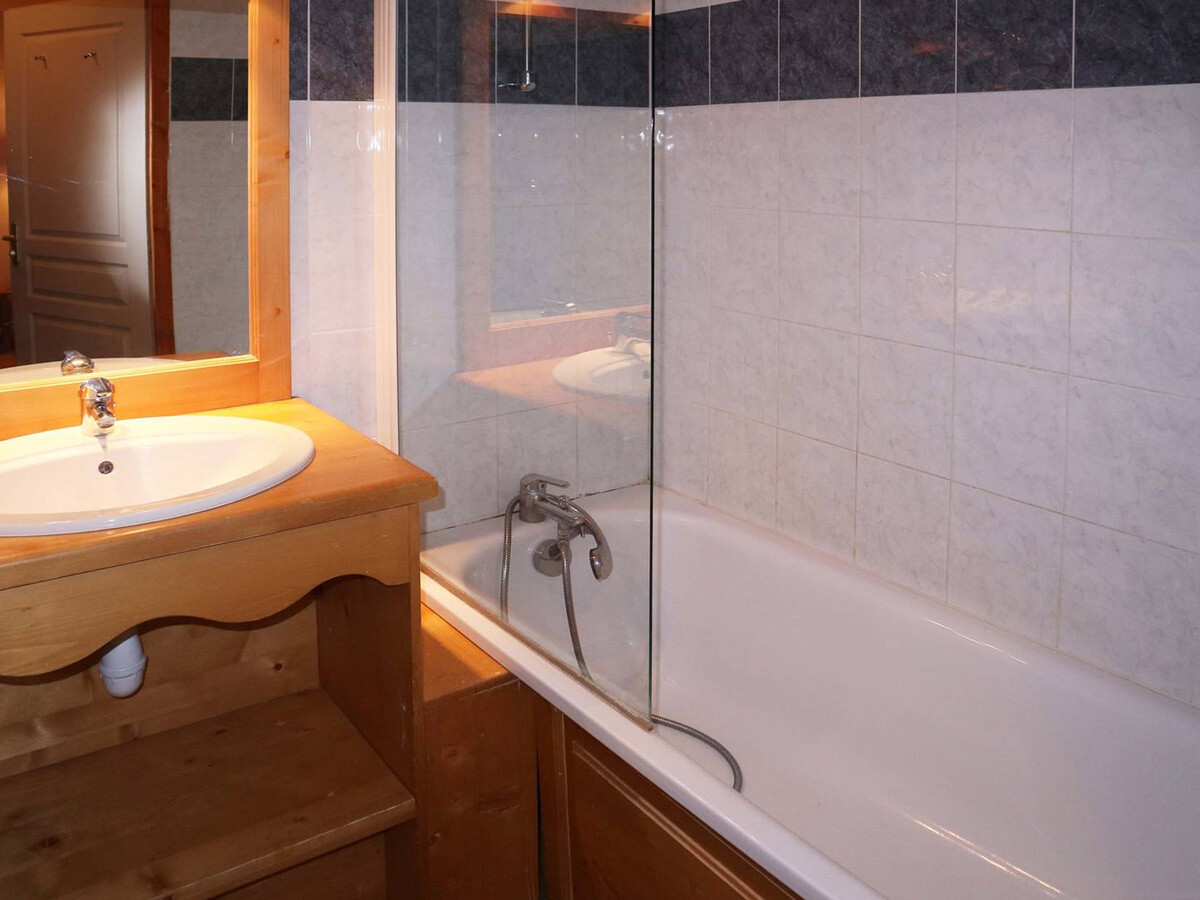 Appartement 6 pers aux Orres avec piscine chauffée et sauna - Photo 9