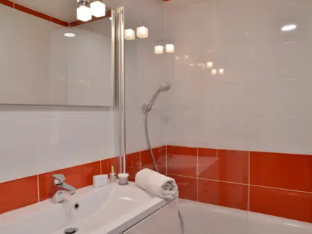 Appartement rénové 5 pers., balcon, cœur station Plagne Bellecôte : photo 2