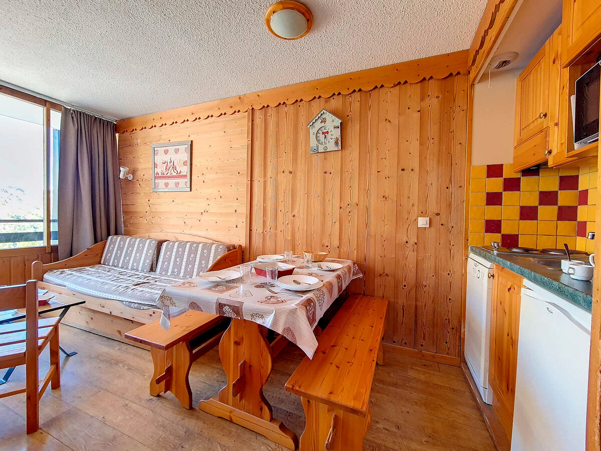Appartement 2 pièces rénové aux Menuires, skis aux pieds - Photo 4