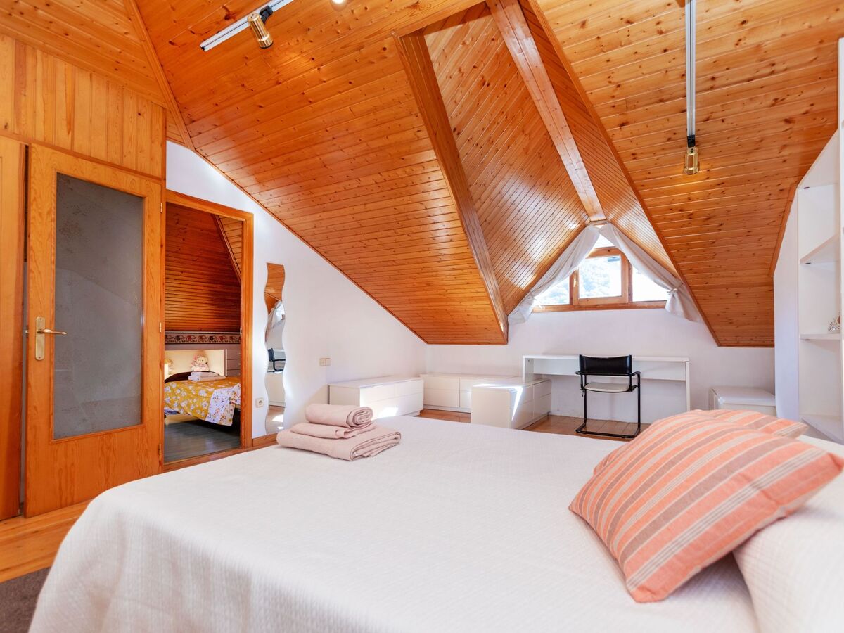 Mainera, appartement 6 pers. à Sort avec piscine - Photo 13