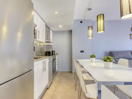 Appartement Cap Blanc à Roses, 2 chambres, piscine : photo 11