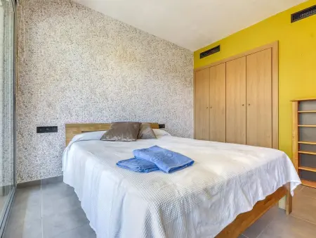 Appartement Cap Blanc à Roses, 2 chambres, piscine : photo 14