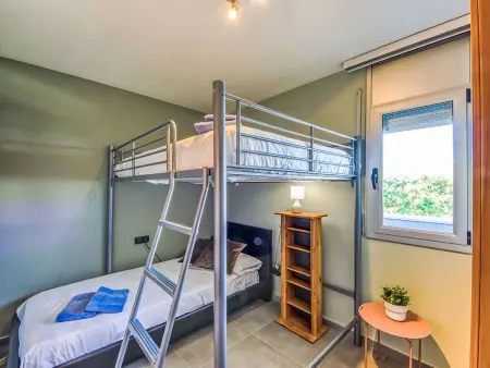 Appartement Cap Blanc à Roses, 2 chambres, piscine : photo 15