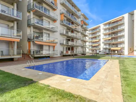 Appartement Cap Blanc à Roses, 2 chambres, piscine : photo 18