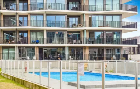Appartement 2 chambres à Oostende, piscine commune et plage à 100 m : photo 3