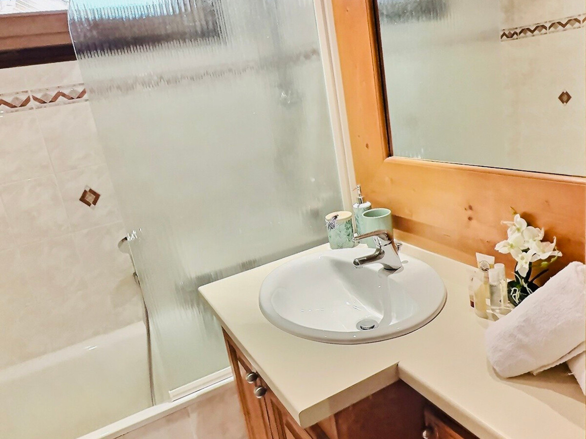 Studio 23m² Val-d'Isère, 1er étage, vue village - Photo 7