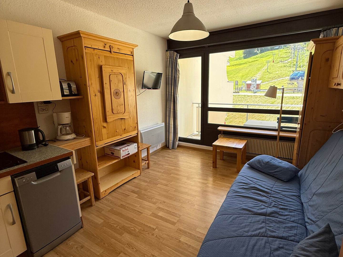 Studio cabine 24m² au pied des pistes avec balcon - Photo 1