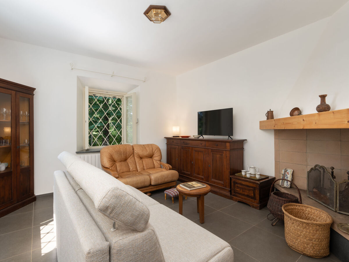 Lucrecia, gîte 6 pers. avec piscine à Buti - Photo 3