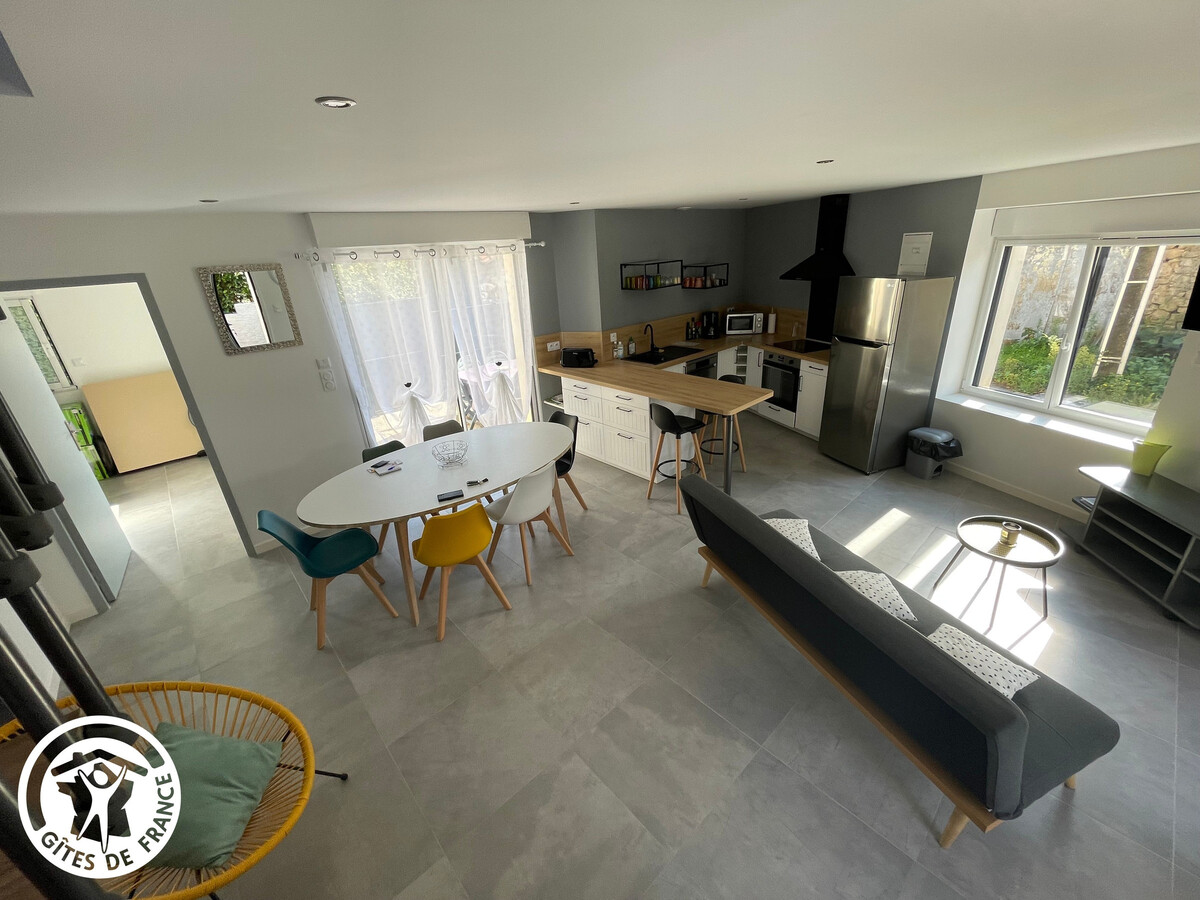 Gîte 6 personnes à Chanverrie avec terrasse, plancha et terrain de pétanque - Photo 6