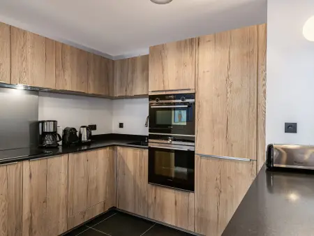 Appartement proche des pistes, Appartement 8 personnes à Courchevel 1650 : photo 6