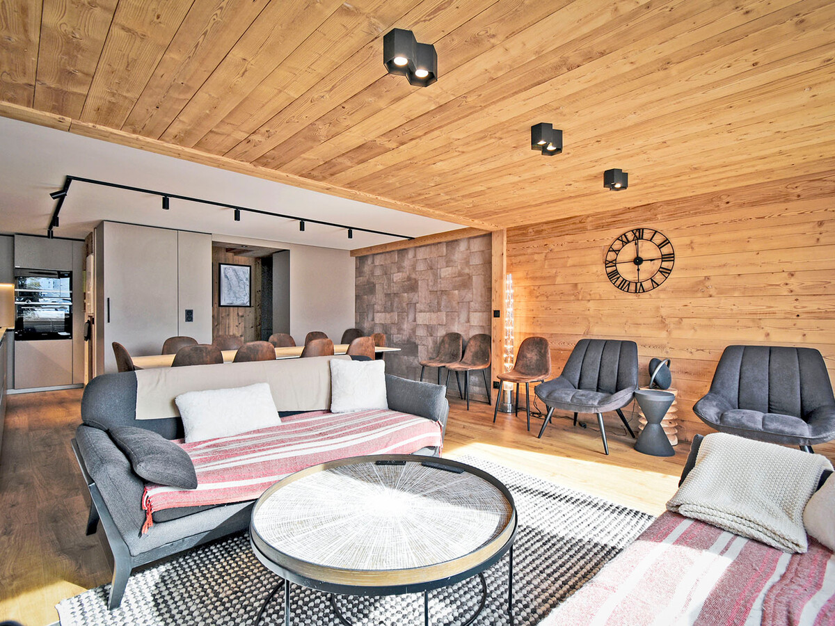 Chalet Gironimo 6 chambres avec jacuzzi et accès piste - Photo 1