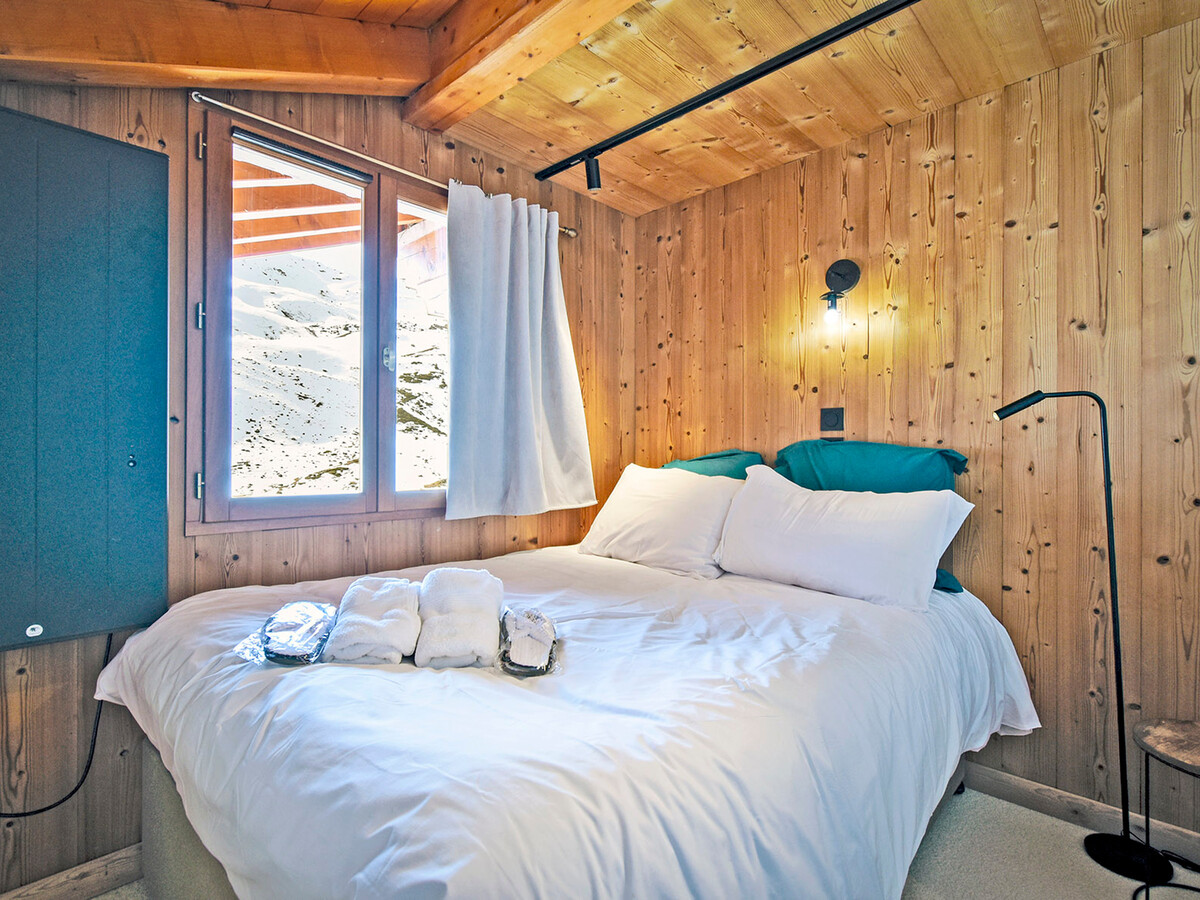Chalet Gironimo 6 chambres avec jacuzzi et accès piste - Photo 11