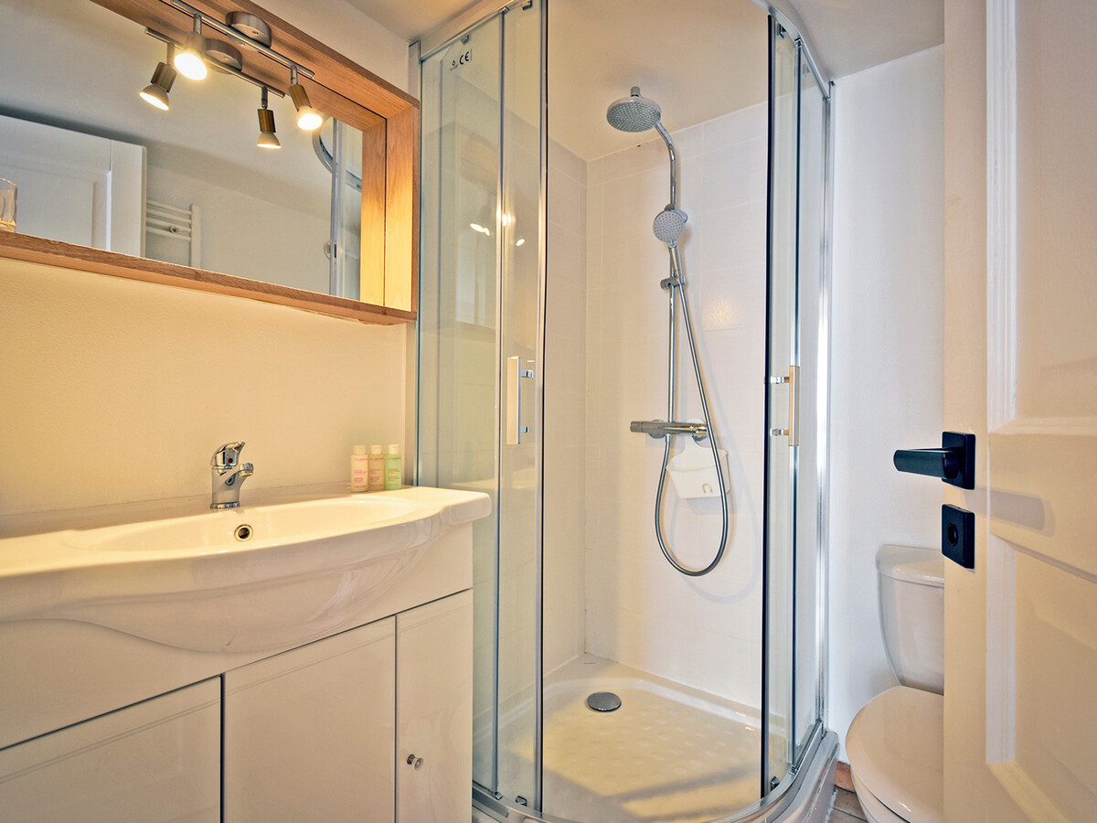 Chalet Gironimo 6 chambres avec jacuzzi et accès piste - Photo 15