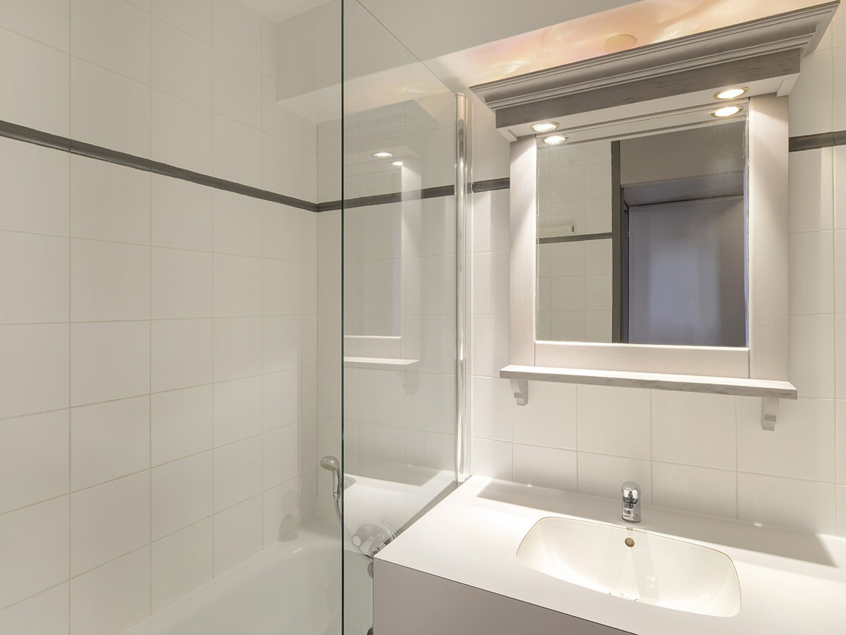 Studio 22m² skis aux pieds, balcon vue pistes - Photo 4