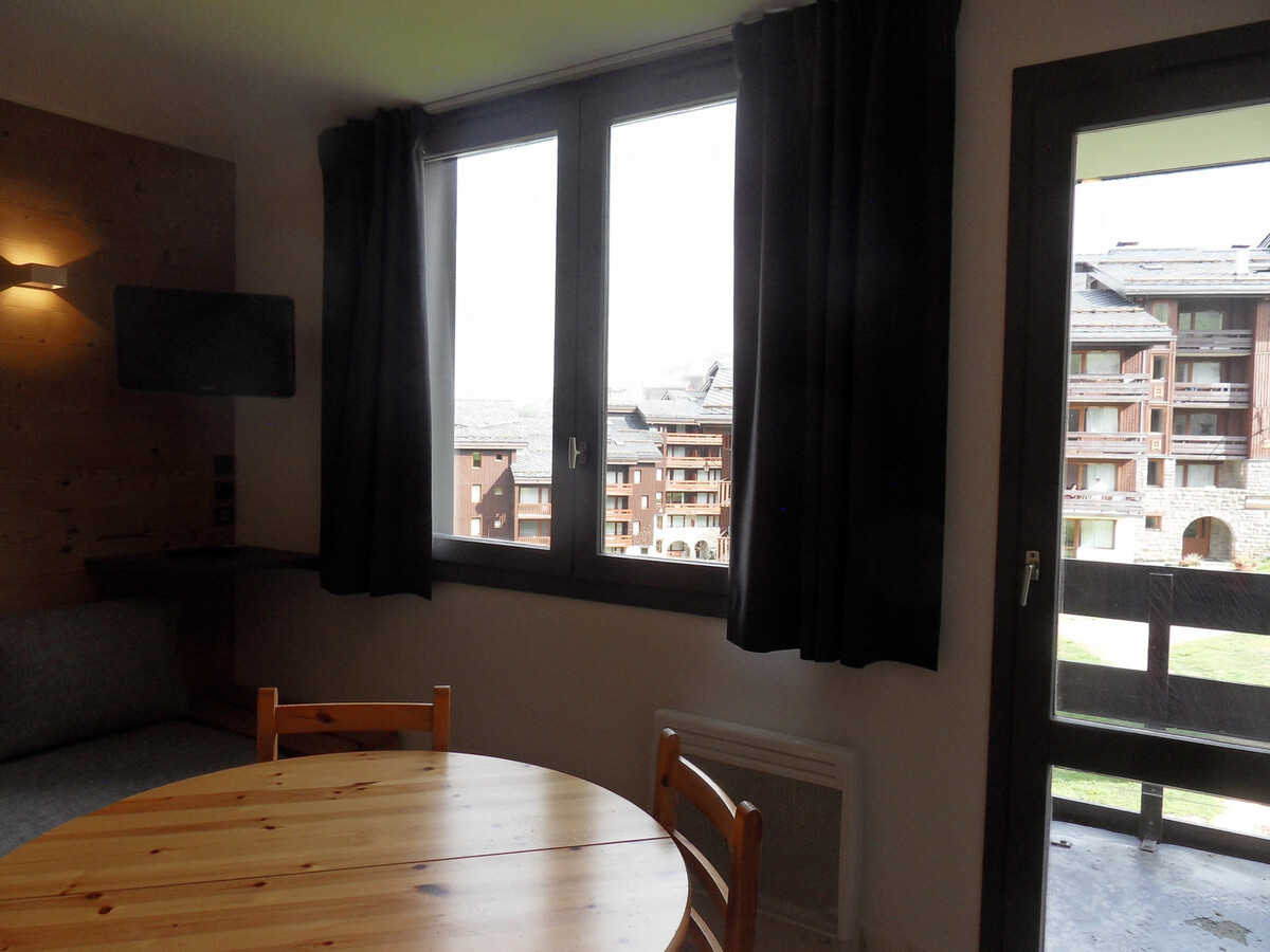 Studio 22m² skis aux pieds, balcon vue pistes - Photo 5