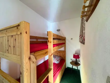 Appartement cabine 6 pers. aux Menuires, balcon Sud-Ouest vue montagne : photo 6