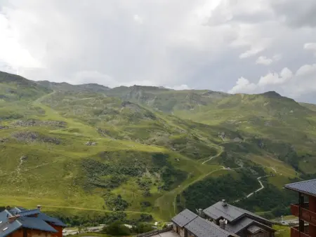 Appartement cabine 6 pers. aux Menuires, balcon Sud-Ouest vue montagne : photo 10