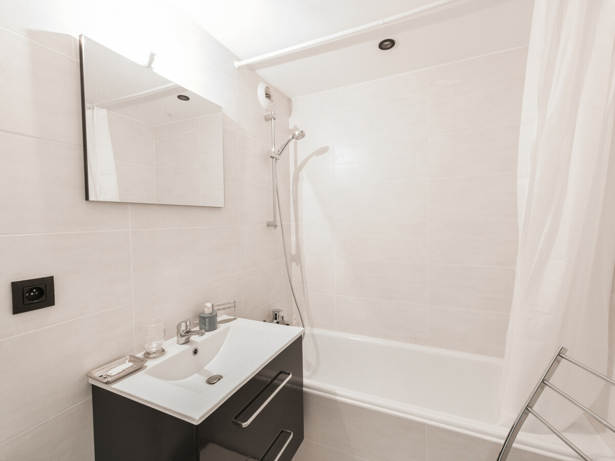 Appartement T3 au pied des pistes avec parking - Courchevel 1850 - Photo 6