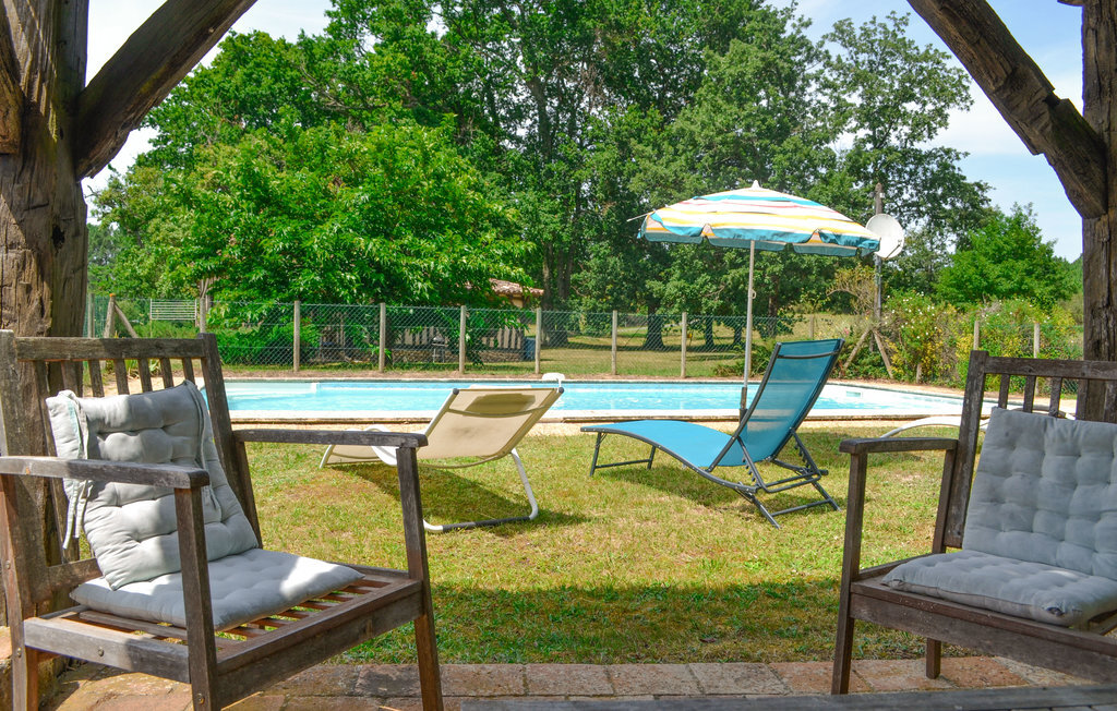 Maison à colombages avec piscine privée, 7000 m² de terrain - Photo 2