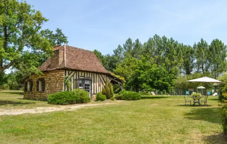 Location maison à Église Neuve d'Issac