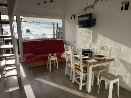 Location appartement à Les Saisies, Studio aux Saisies 6 pers. proche commerces, balcon sud