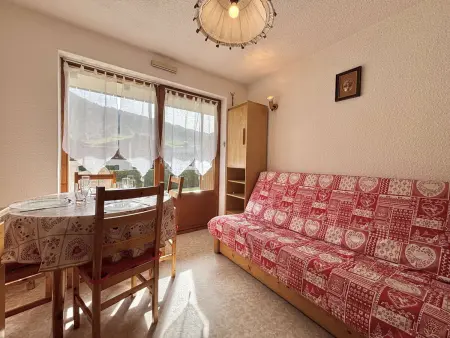 Location appartement à Praz sur Arly, Studio Cabine avec Terrasse, Parking et Proche Pistes - Praz-sur-Arly