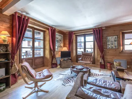 Location appartement à Val d'Isère, Appartement de charme avec balcon, 8 pers, décor raffiné, au cœur de Val-d’Isère, proche des pistes