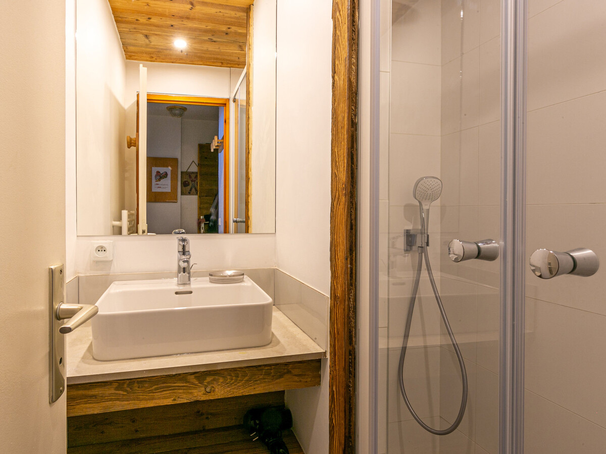 Appart 27m² skis aux pieds, parking couvert à Val-d'Isère - Photo 7