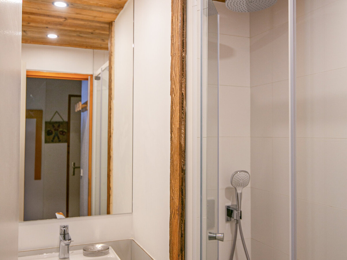 Appart 27m² skis aux pieds, parking couvert à Val-d'Isère - Photo 10