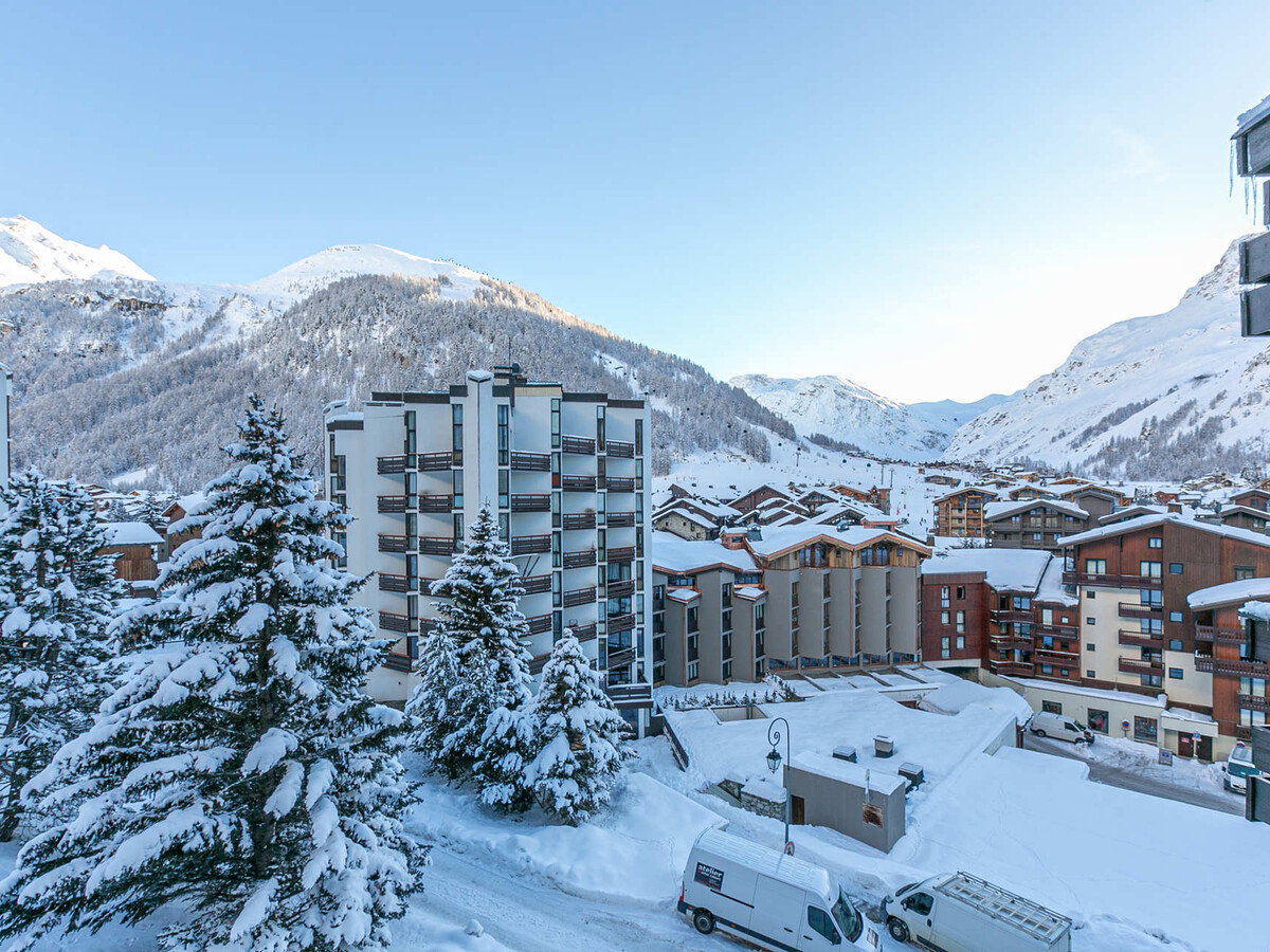 Appartement 4 pièces Val-d'Isère, balcon sud-est et parking couvert - Photo 13