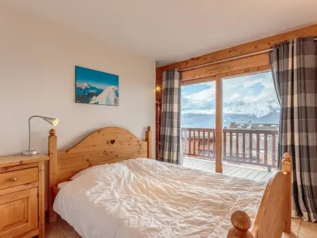 Appartement ski-in/ski-out 4 chambres, 8 pers, parking couvert, WiFi - Photo 2